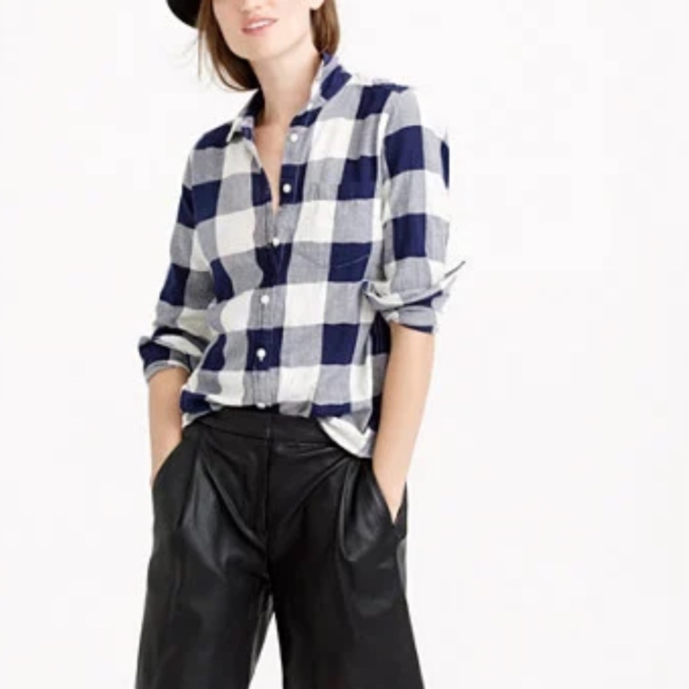 J. Crew Shrunken Boy Shirt in Navy Buffalo Check Size 2